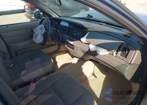 2011 Ford Crown Victoria Police z USA, uszkodzony, nr VIN 2FABP7BV9BX127863